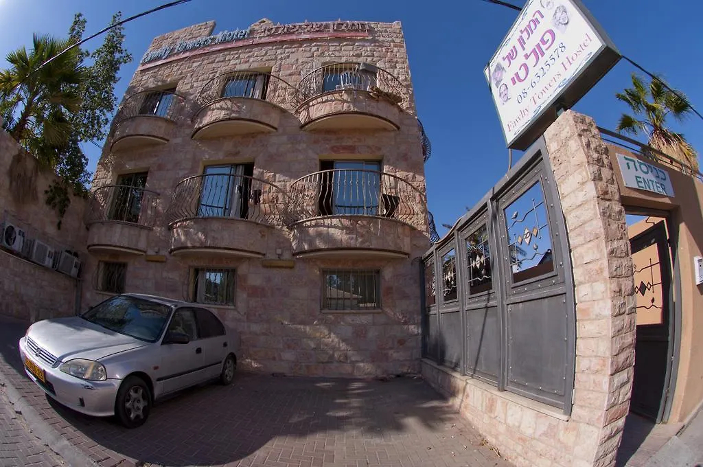 הוסטל אילת אכסניית פולטי טאוורס ישראל